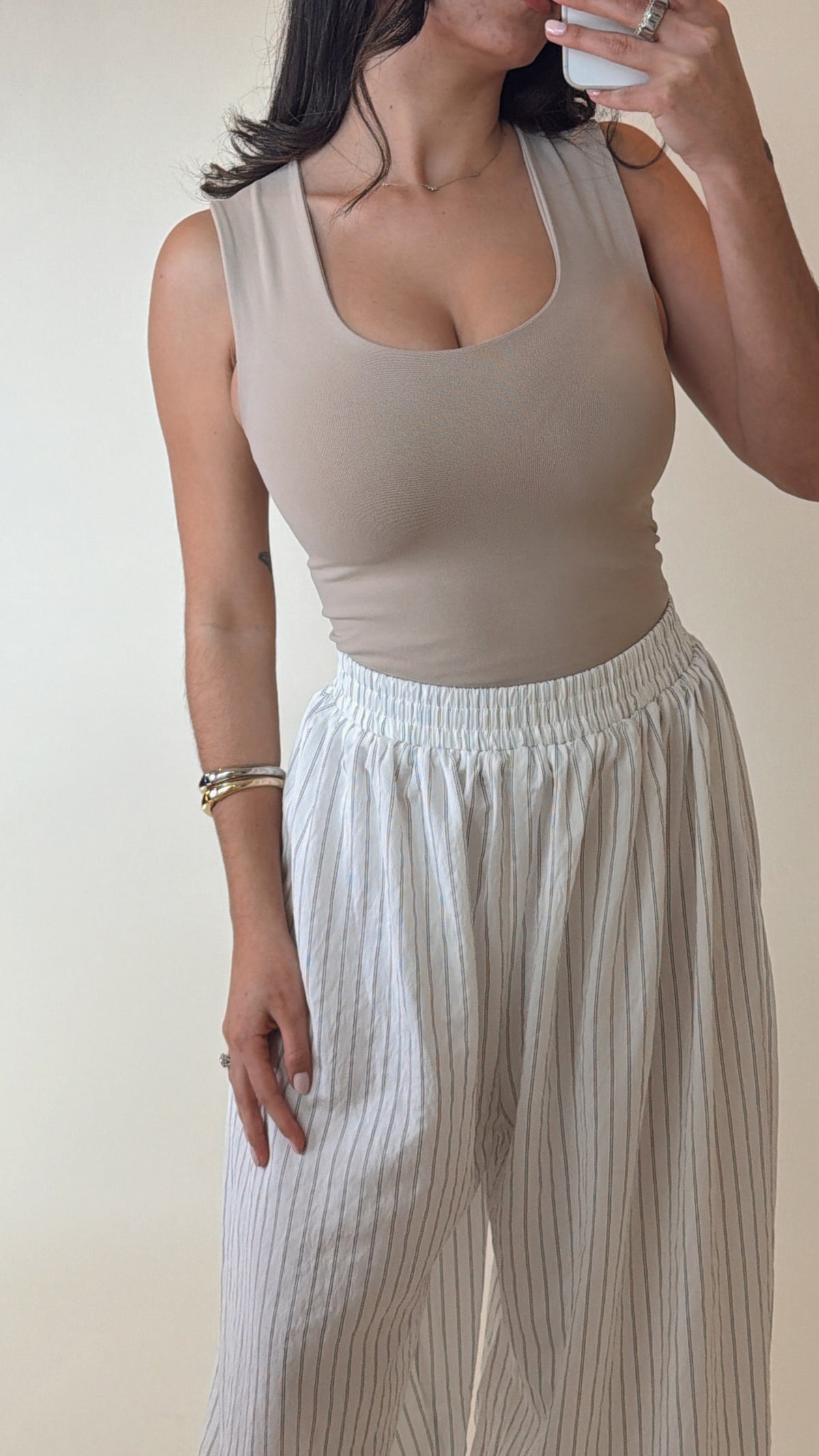 Essential Sculpt Tank Taupe